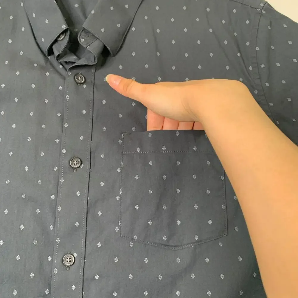 Travis Mathew Shirt Mens L Large Black Curved Shirttail Hem Point Collar Pocket